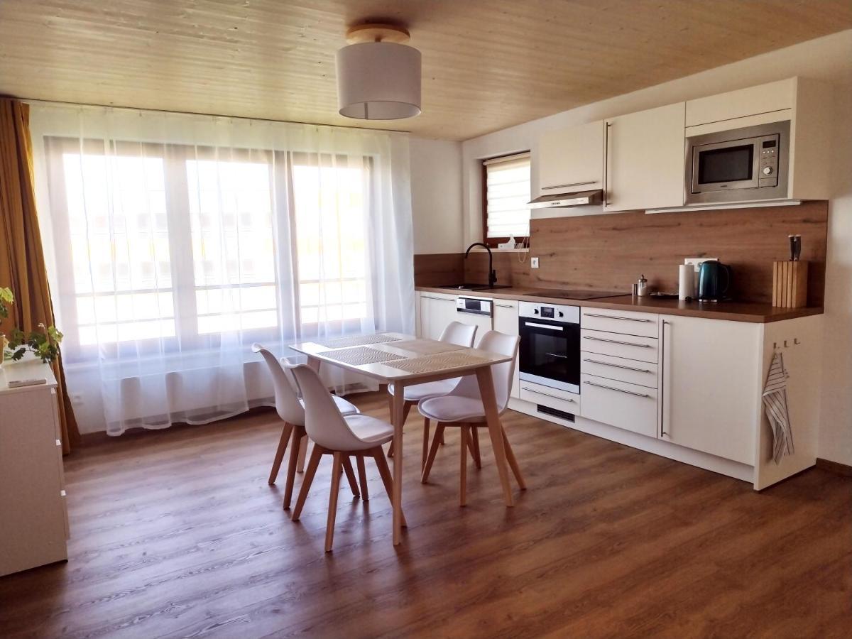 Apartman Kollarovi Ceske Budejovice Extérieur photo